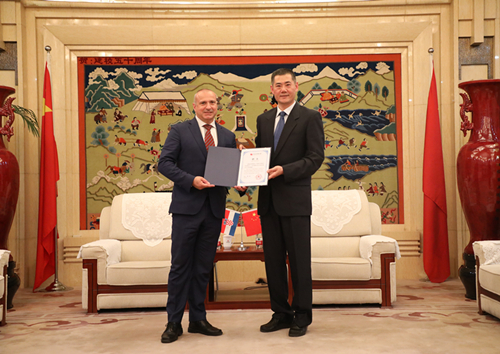 best365英国在线体育